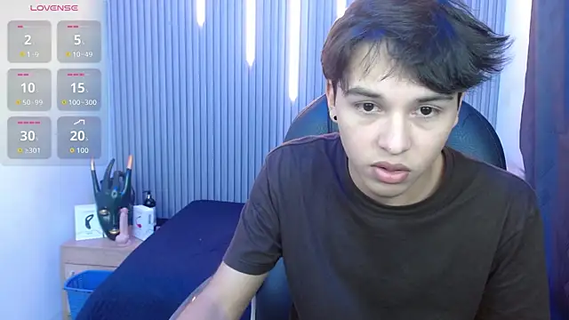 StiwenTwink online show from 06-27-26, 01:39