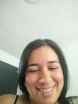 GabbyConner online show from 10-07-25, 04:04