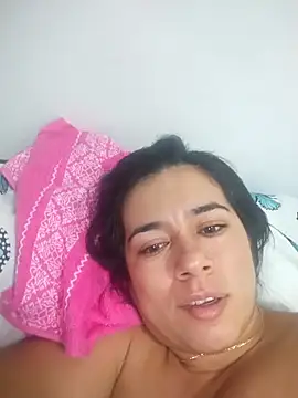 GabbyConner online show from 10-22-25, 10:09