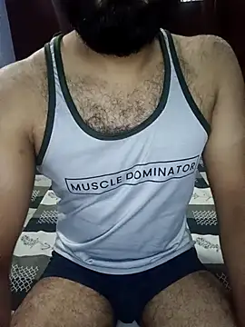 Snapshot of bhaveshPlayboy chatting on 10-10-25, 06:51 bhaveshPlayboy online show from 10-10-25, 06:51