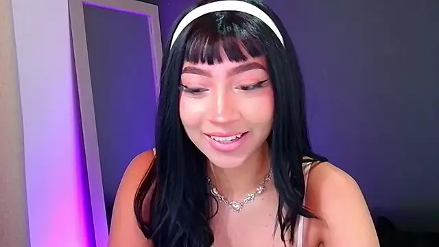 emma web  online show from 12-17-25, 04:57