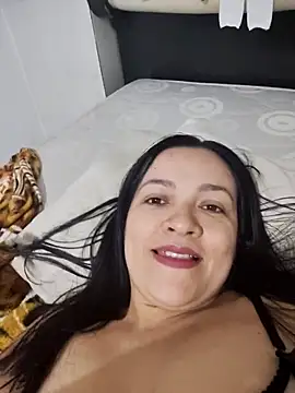 LindaSalo33 online show from 11-11-25, 04:45