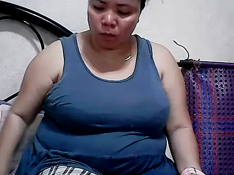HornyPussie69 online show from 06-02-26, 07:43