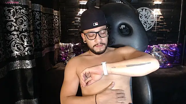 Ethan w12 online show from 10-10-25, 12:20