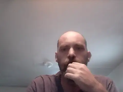 crazyheratic8 online show from 11-09-25, 01:20