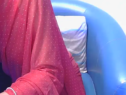 shiny-krisha online show from 11-28-25, 05:10