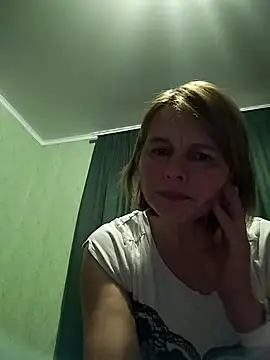 Snapshot of Masha412111 chatting on 04-23-26, 09:39 Masha412111 online show from 04-23-26, 09:39