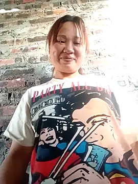 Suka xx online show from 10-17-25, 11:40