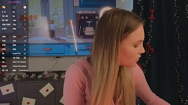 JulieLupo online show from 03-22-26, 07:34