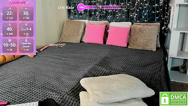 Snapshot of Malisha_kiss chatting on 03-08-26, 11:25 Malisha kiss online show from 03-08-26, 11:25