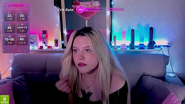 Snapshot of Malisha_kiss chatting on 03-24-26, 12:32 Malisha kiss online show from 03-24-26, 12:32