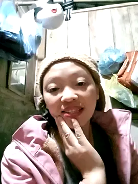 Minkine022 online show from 10-30-25, 05:13