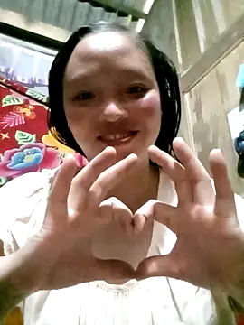 Minkine022 online show from 12-20-25, 07:15