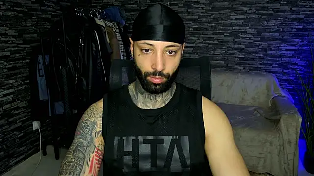 MasculineGuy99 online show from 04-21-26, 08:09