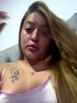 itsgianna online show from 10-15-25, 05:29