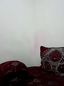 Miss-Queen online show from 05-11-26, 05:10