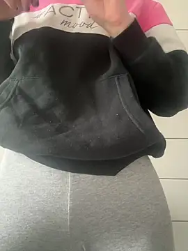 pleasedontpressaredburton online show from 10-16-25, 07:31