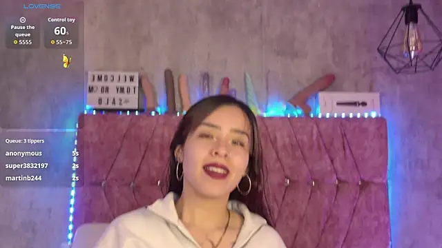 Snapshot of Mia_lopez_1 chatting on 06-08-26, 09:09 Mia lopez 1 online show from 06-08-26, 09:09