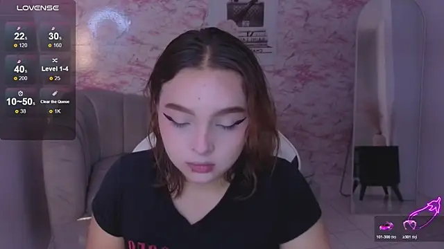 mia foster t online show from 02-28-26, 01:23