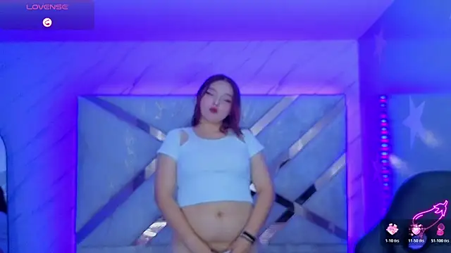 mia foster t online show from 05-28-26, 01:19