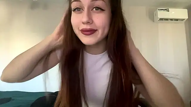 Nayra flash online show from 10-29-25, 10:28