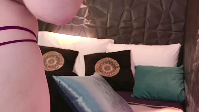 Hurrem99 online show from 10-10-25, 08:08