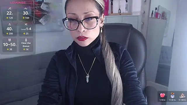Snapshot of alexia_james_ chatting on 05-02-26, 09:20 alexia james online show from 05-02-26, 09:20