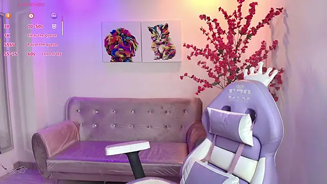 Snapshot of Summer_miller chatting on 11-21-25, 11:53 Summer miller online show from 11-21-25, 11:53