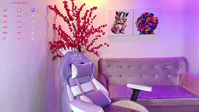 Snapshot of Summer_miller chatting on 11-24-25, 11:32 Summer miller online show from 11-24-25, 11:32