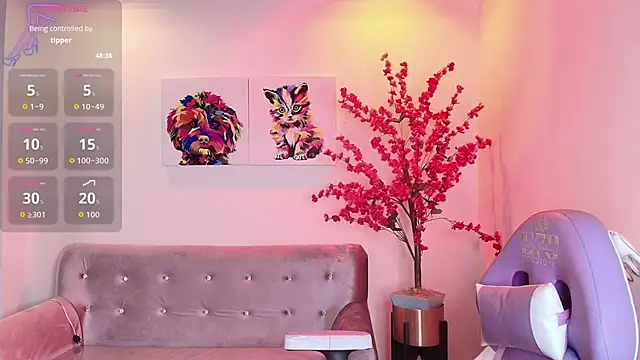 Snapshot of Summer_miller chatting on 01-10-26, 11:34 Summer miller online show from 01-10-26, 11:34