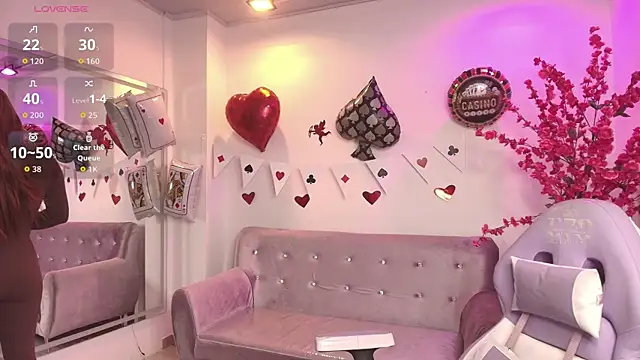 Snapshot of Summer_miller chatting on 02-23-26, 11:07 Summer miller online show from 02-23-26, 11:07