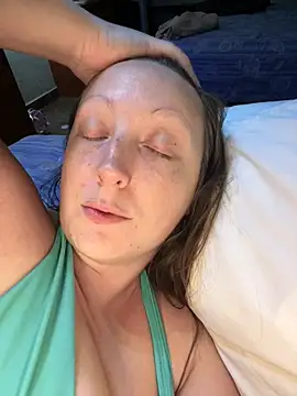 allnaturalmermaid online show from 12-16-25, 05:01