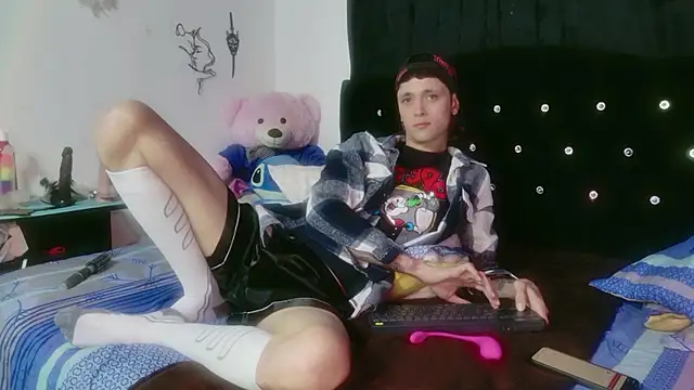 Tyler cat online show from 01-07-26, 03:09