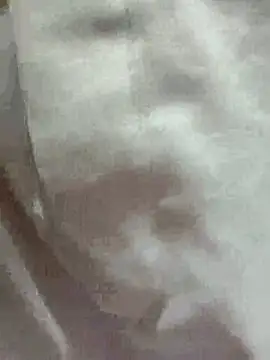 Lili 2love online show from 12-17-25, 11:33