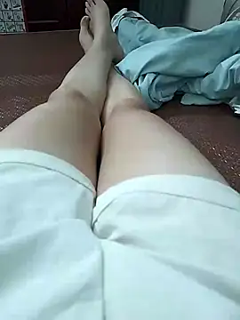 Lili 2love online show from 12-20-25, 01:51