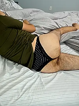 Javier222333 online show from 10-02-25, 11:45