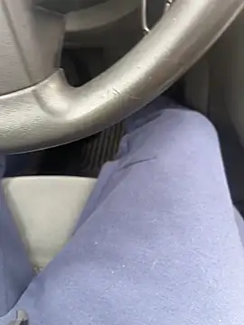 ayrtonmen online show from 10-28-25, 01:58