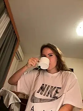LikeAlioness online show from 10-14-25, 12:06