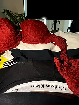 BBC 05 01 online show from 11-28-25, 01:25