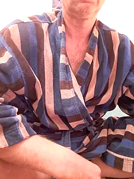 Snapshot of Vintermelon2 chatting on 02-19-26, 07:48 Vintermelon2 online show from 02-19-26, 07:48