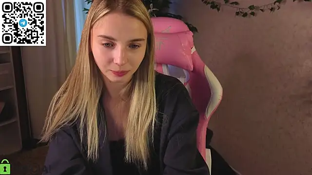 L1na Reeds online show from 04-08-26, 01:16