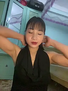 Snapshot of banlinh004 chatting on 02-08-26, 02:53 banlinh004 online show from 02-08-26, 02:53