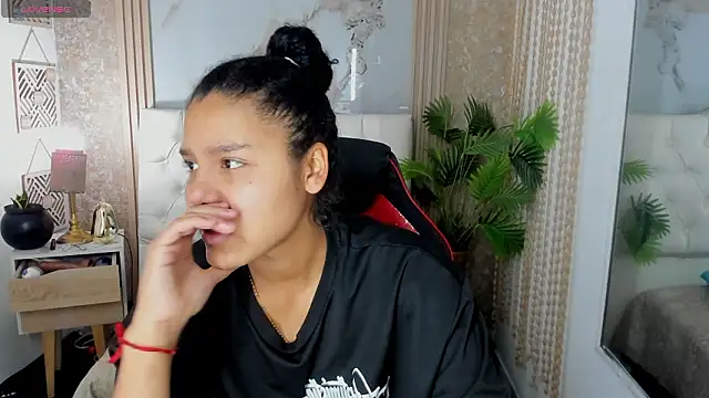 AriaVega online show from 03-30-26, 12:50