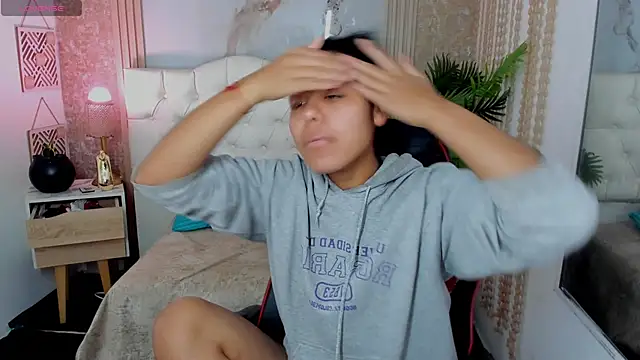 AriaVega online show from 04-02-26, 12:36