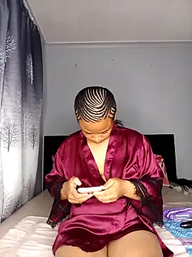 Snapshot of Sultrytits6 chatting on 10-26-25, 08:04 Sultrytits6 online show from 10-26-25, 08:04