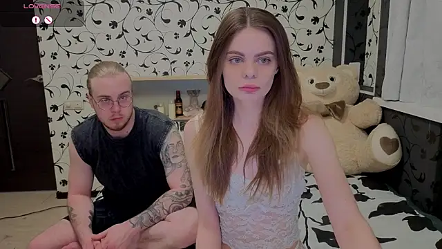 xAlisontiny online show from 04-06-26, 09:05