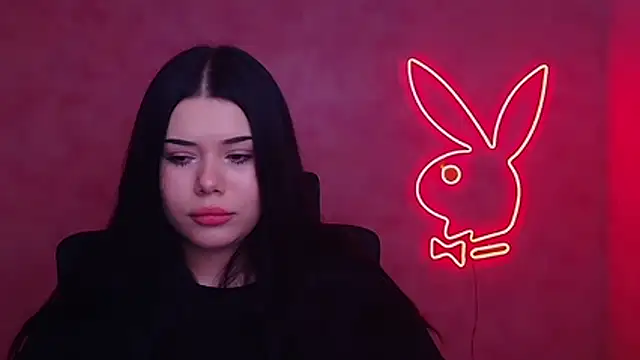 Mona Esty online show from 12-22-25, 06:49