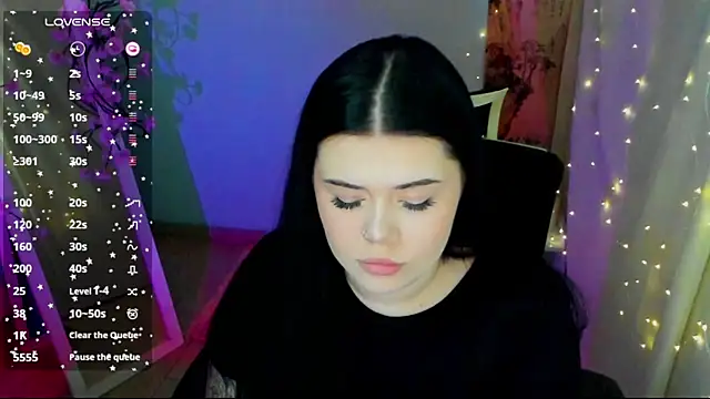 Snapshot of Mona_Esty chatting on 06-21-26, 06:05 Mona Esty online show from 06-21-26, 06:05