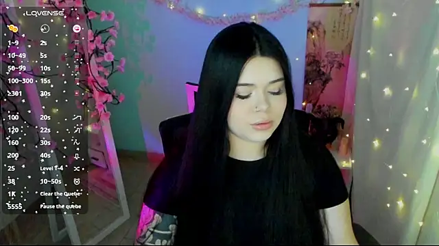 Snapshot of Mona_Esty chatting on 07-10-26, 06:17 Mona Esty online show from 07-10-26, 06:17
