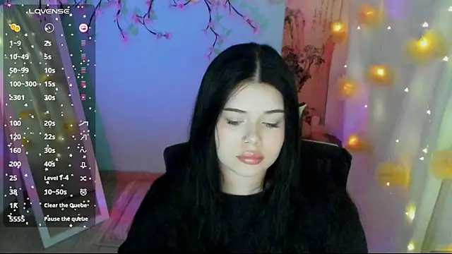 Snapshot of Mona_Esty chatting on 07-25-26, 06:22 Mona Esty online show from 07-25-26, 06:22